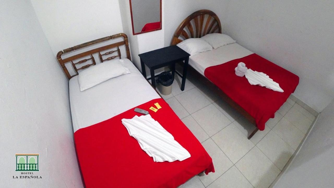 Hostal La Espanola De Getsemani Cartagena Bagian luar foto