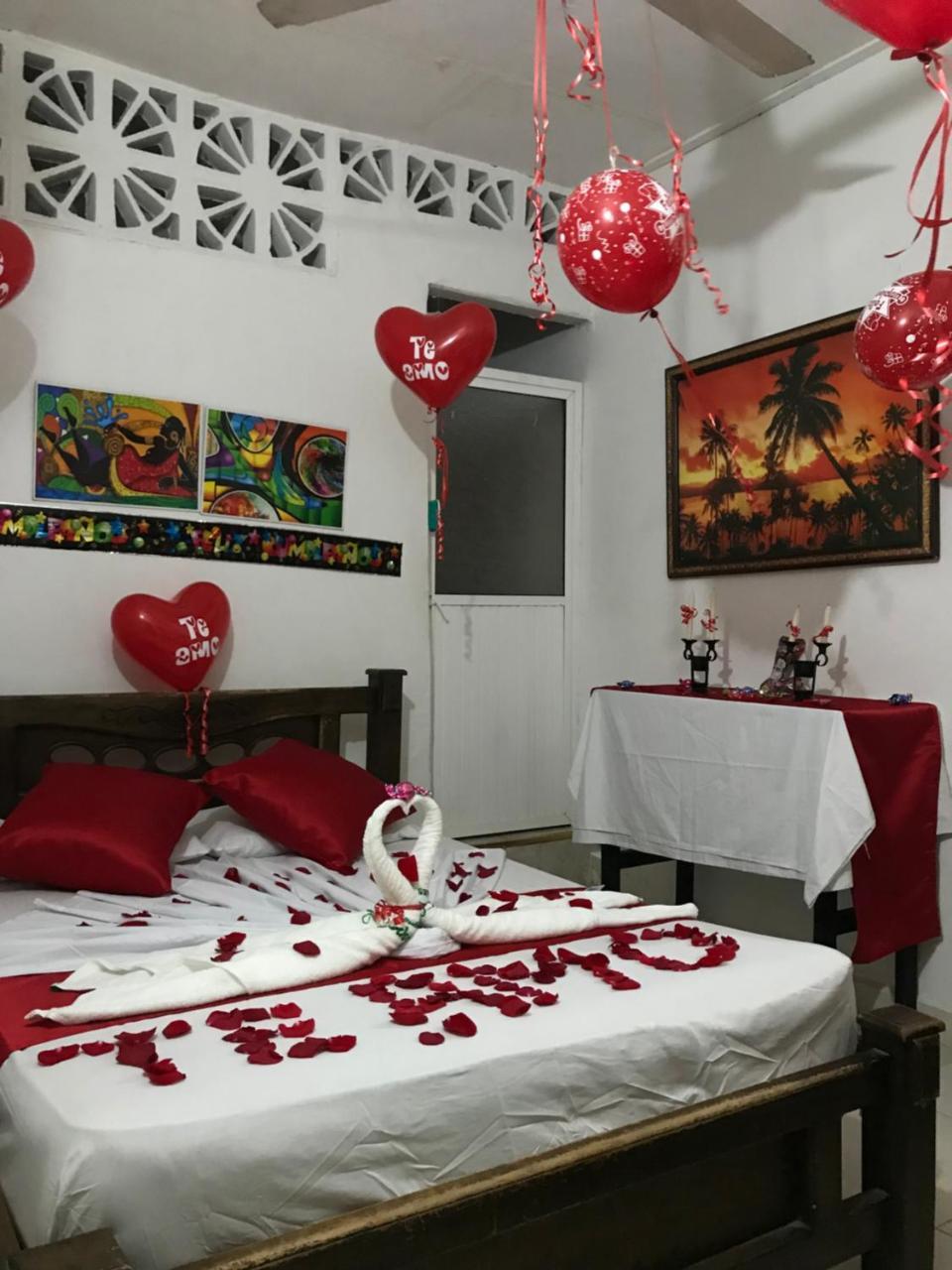 Hostal La Espanola De Getsemani Cartagena Bagian luar foto